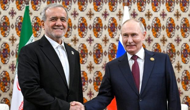 Putin ile İran Cumhurbaşkanı Pezeşkiyan, Türkmenistan’da görüştü