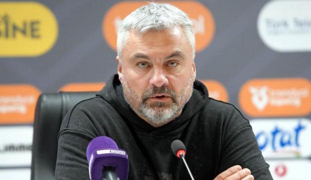 Samsunspor ıslıklandı! Reis basın toplantısında isyan etti