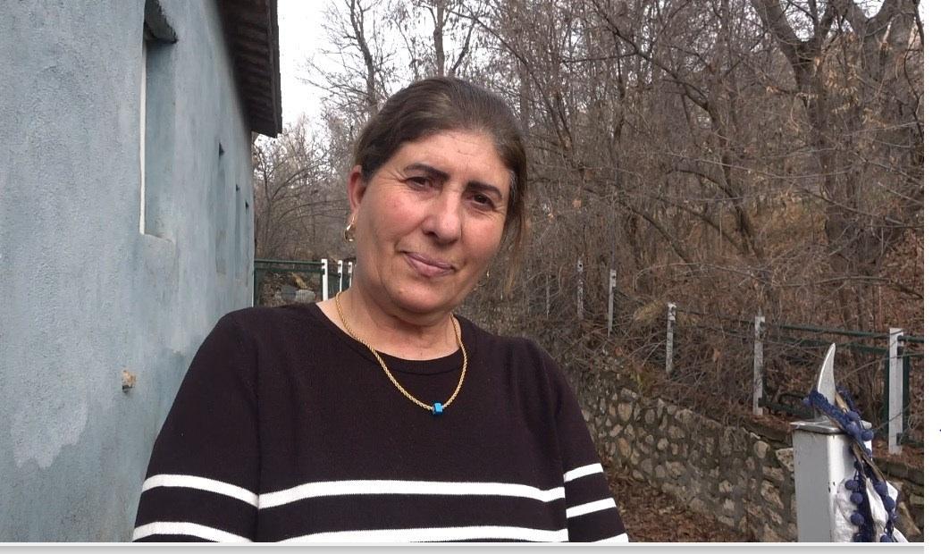 Yazgülü Almaz (58)