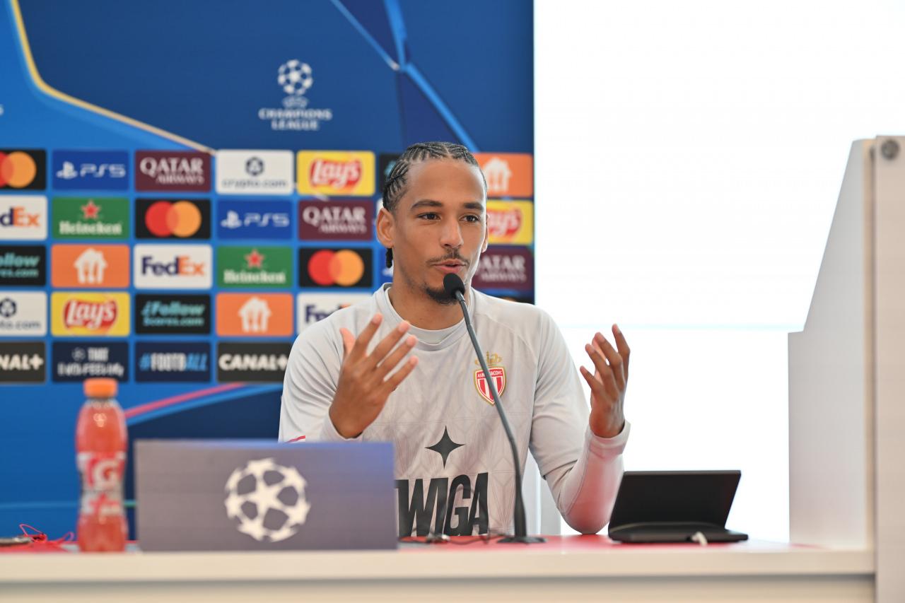 Toplantıya Thilo Kehrer de katıldı.