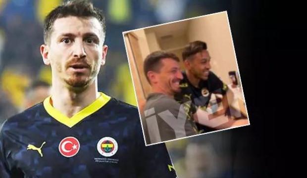 Yasa dışı bahisten tutuklanan Mert Hakan'ı ele veren görüntüler! 2 F.Bahçeli de yanında