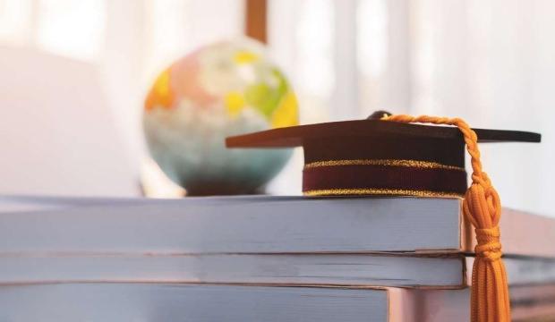 4 yıl tarih mi oluyor? Nitelik artmazsa diploma değersizleşir