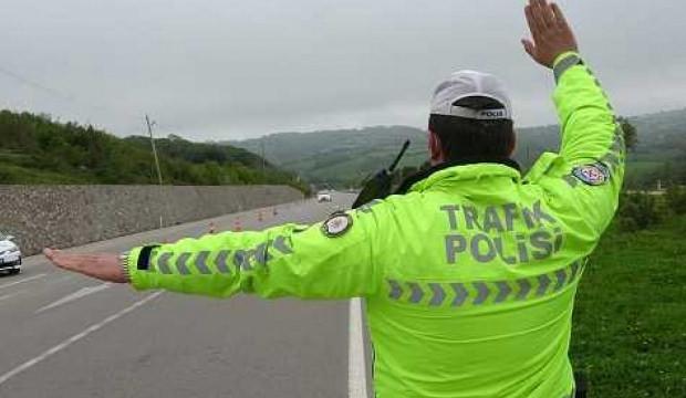 Yeni cezası 200.000 TL: Trafikte bu hareketi denemeyi bile d&uuml;ş&uuml;nmeyin