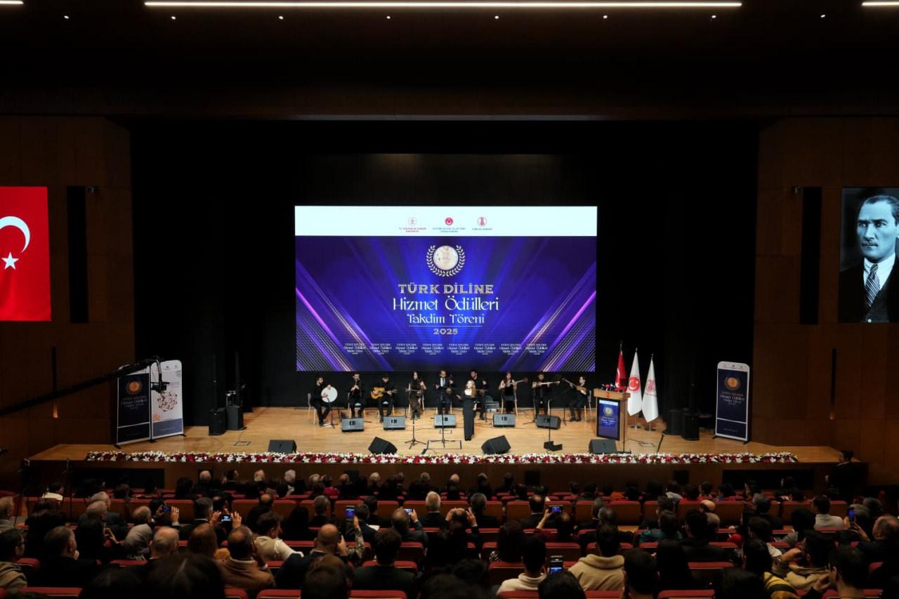 Türk Diline Hizmet Ödül Töreni