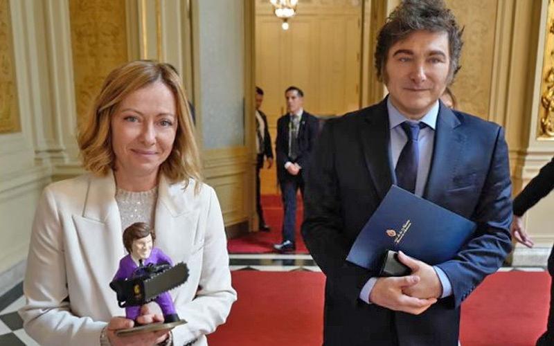 İtalya Başbakanı Giorgia Meloni ve Arjantin Devlet Başkanı Javier Milei