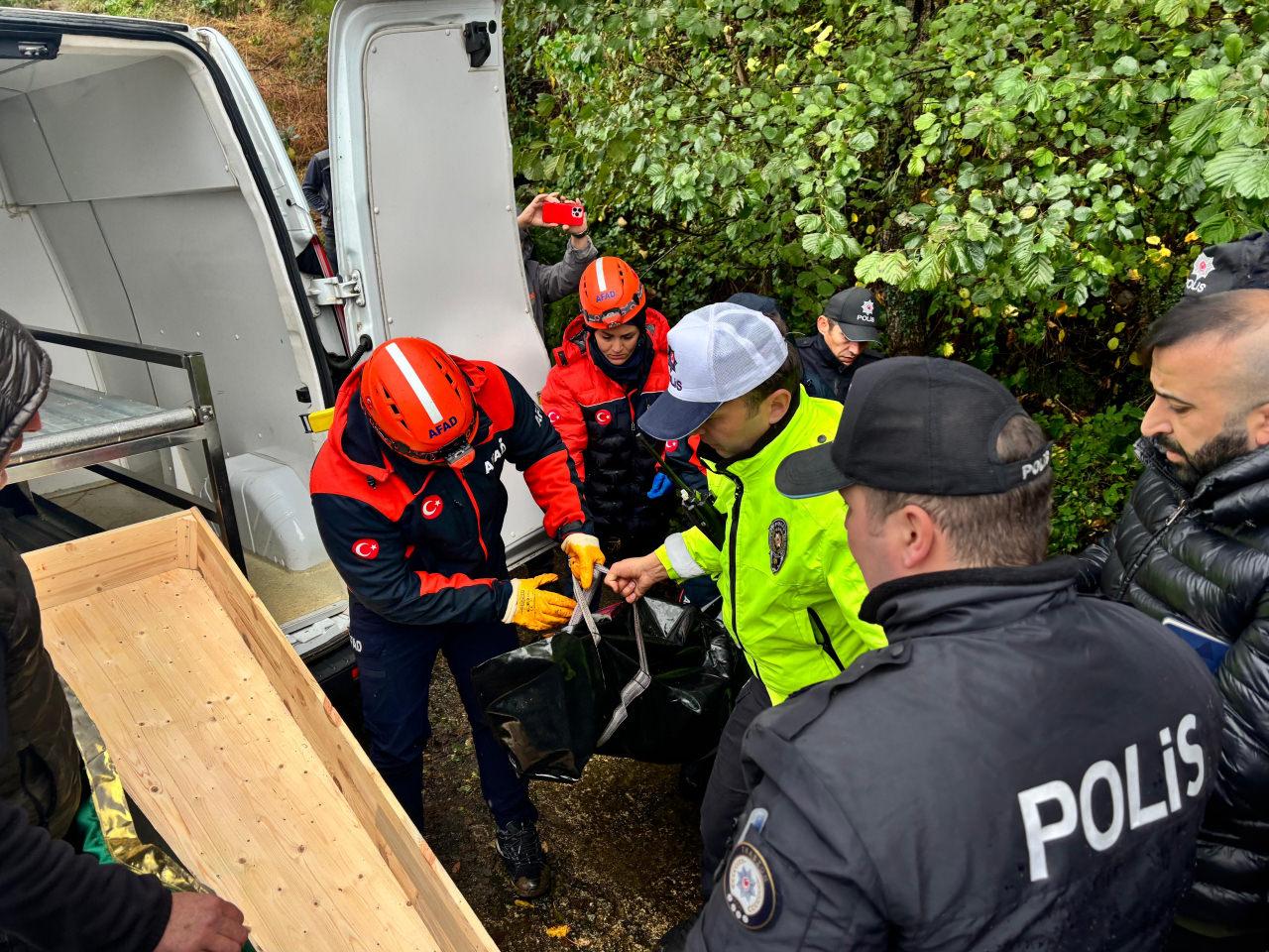 Anık'ın cenazesi Trabzon Adli Tıp Kurumu'na kaldırıldı.