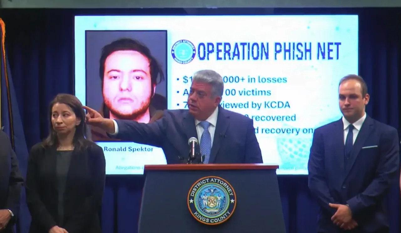 ABD’nin en büyük kripto para borsasında skandal.