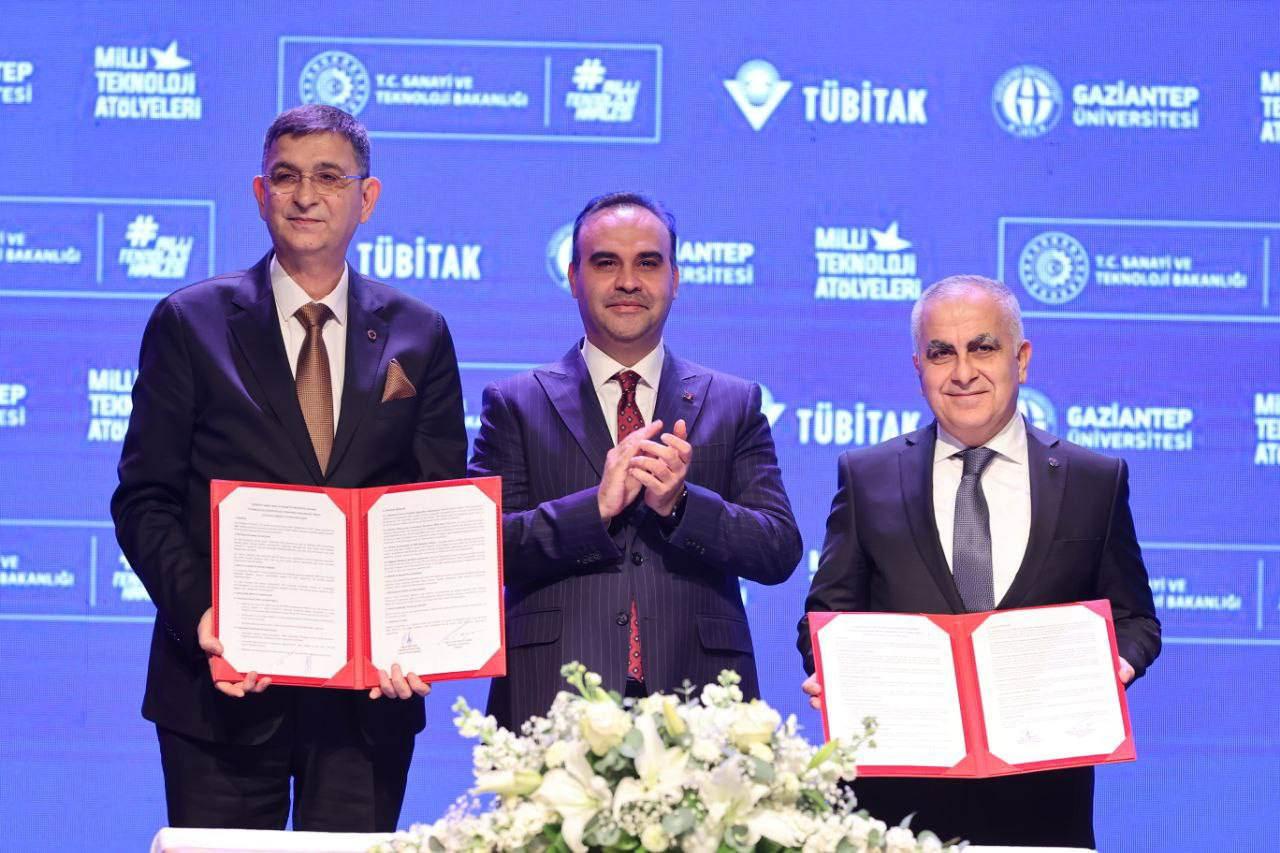 Gaziantep Sanayi Odası ve Gaziantep Üniversitesi İş Birliği’nde Gaziantep Sanayi Odası Mesleki Eğitim Merkezi’nde teknopark kurulmasına yönelik iyi niyet protokolü imzalandı. 