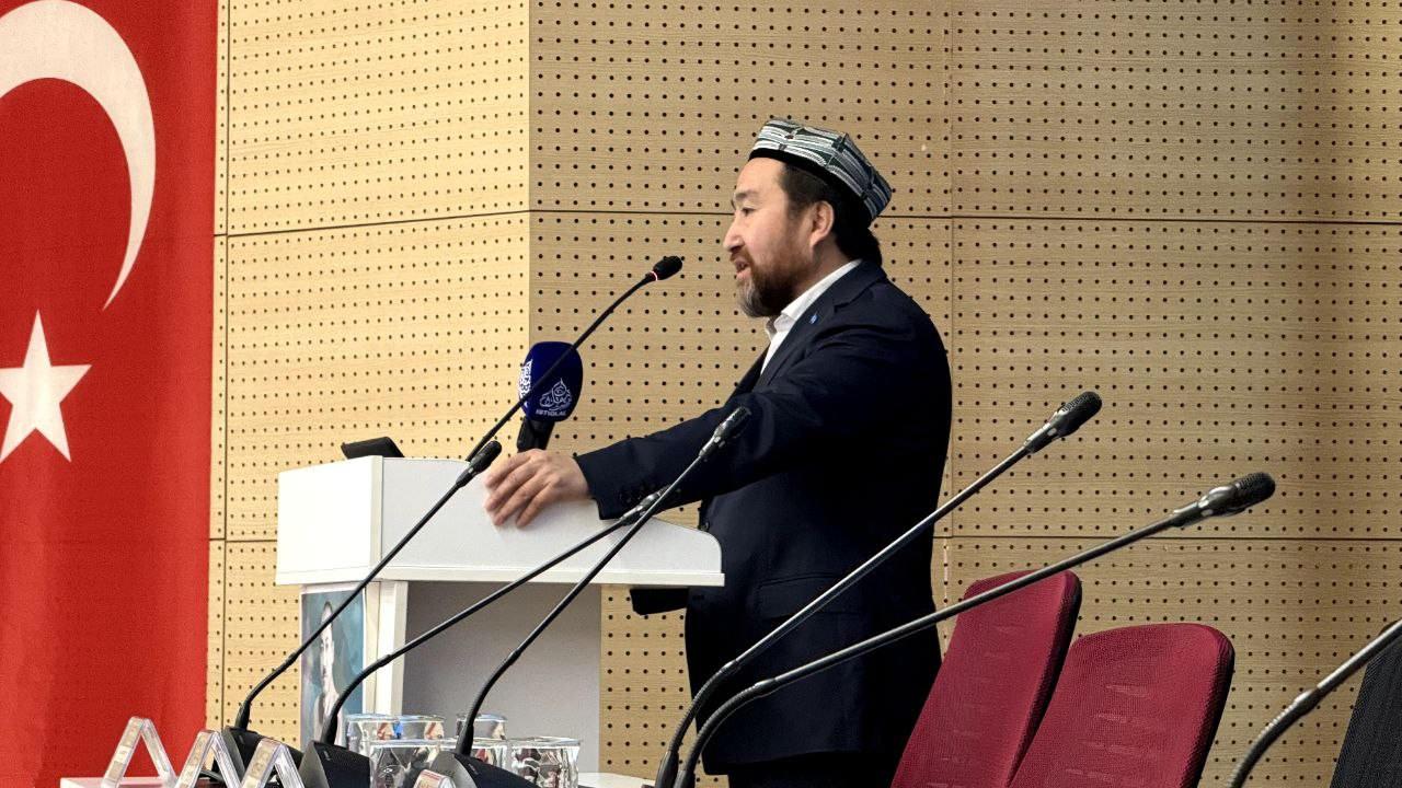 4 oturumlu sempozyumda çeşitli sunumlar gerçekleşti.