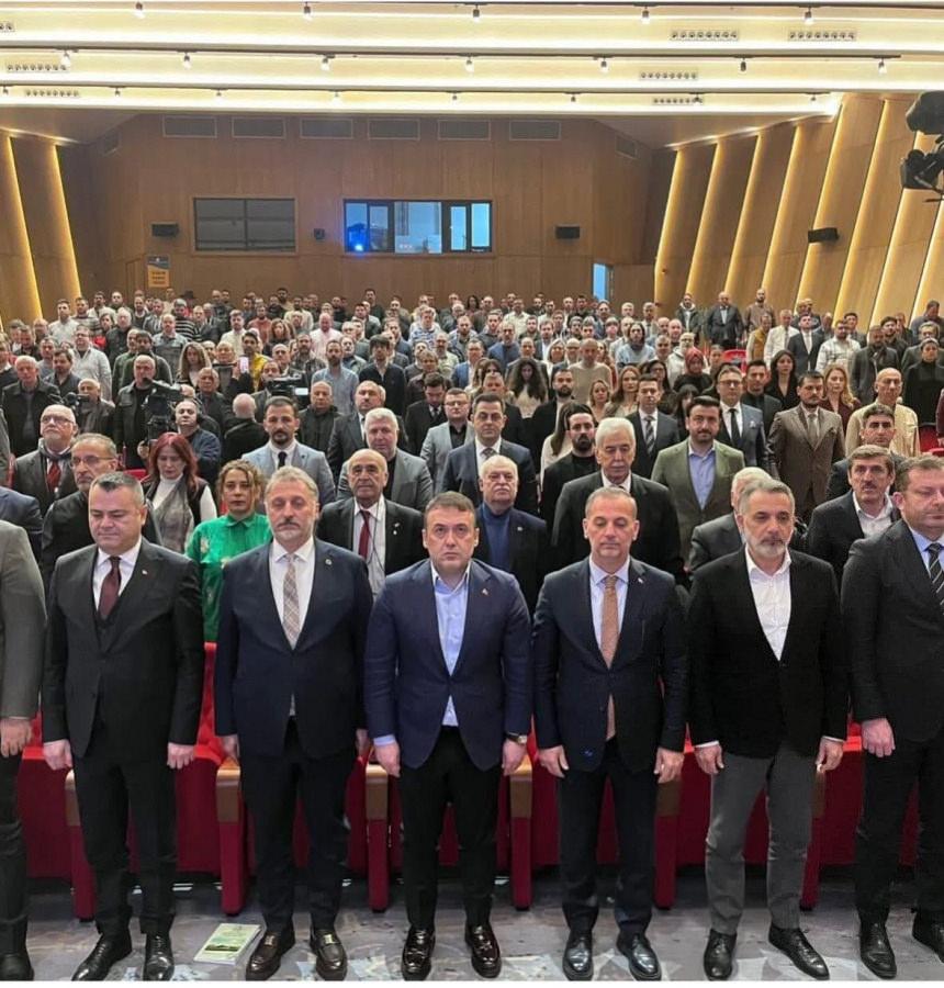 Tüm Bürokrat ve İş İnsanları Federasyonu’nun (TÜMBİFED) koordinasyonunda Uludağ Swissotel’de gerçekleştirilen zirve