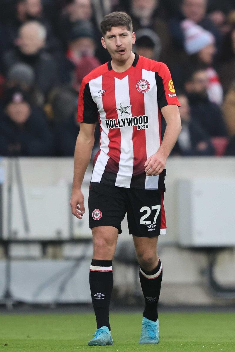 Vitaly Janelt, Brentford formasıyla, Ocak 2025