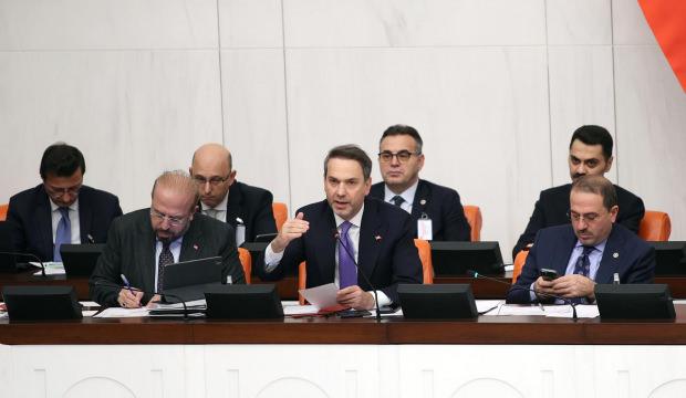 Bakan Bayraktar'dan n&uuml;kleer enerji a&ccedil;ıklaması: 'Olmazsa olmaz unsurlarımızdan bir tanesi'