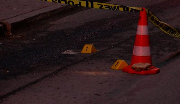 Feci olay! Gen&ccedil; kadın cam silerken dengesini kaybedip yere &ccedil;akıldı