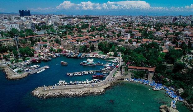 En iyi 10 turizm noktaları belli oldu! T&uuml;rkiye'den bir il d&uuml;nya devlerini solladı...