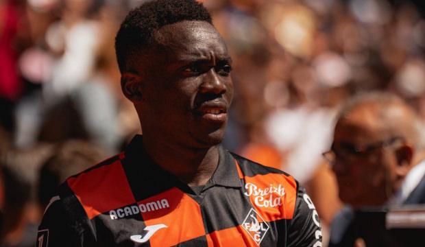 Fransa'da 21 yaşındaki elmas: Arthur Avom! Galatasaray, Beşiktaş ve Fenerbah&ccedil;e peşinde!