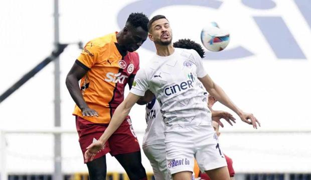 Galatasaray'da hedef 27! Icardi, iple Kasımpaşa ma&ccedil;ını &ccedil;ekiyor