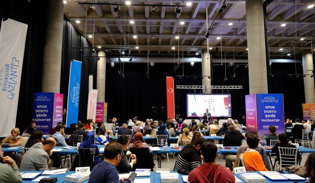 Gaziantep'te &ouml;ğretmenlere akıl ve zek&acirc; oyunu eğitimi verildi 