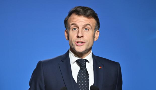 Macron: Avrupa, Putin'le diyaloğu yeniden başlatmalı
