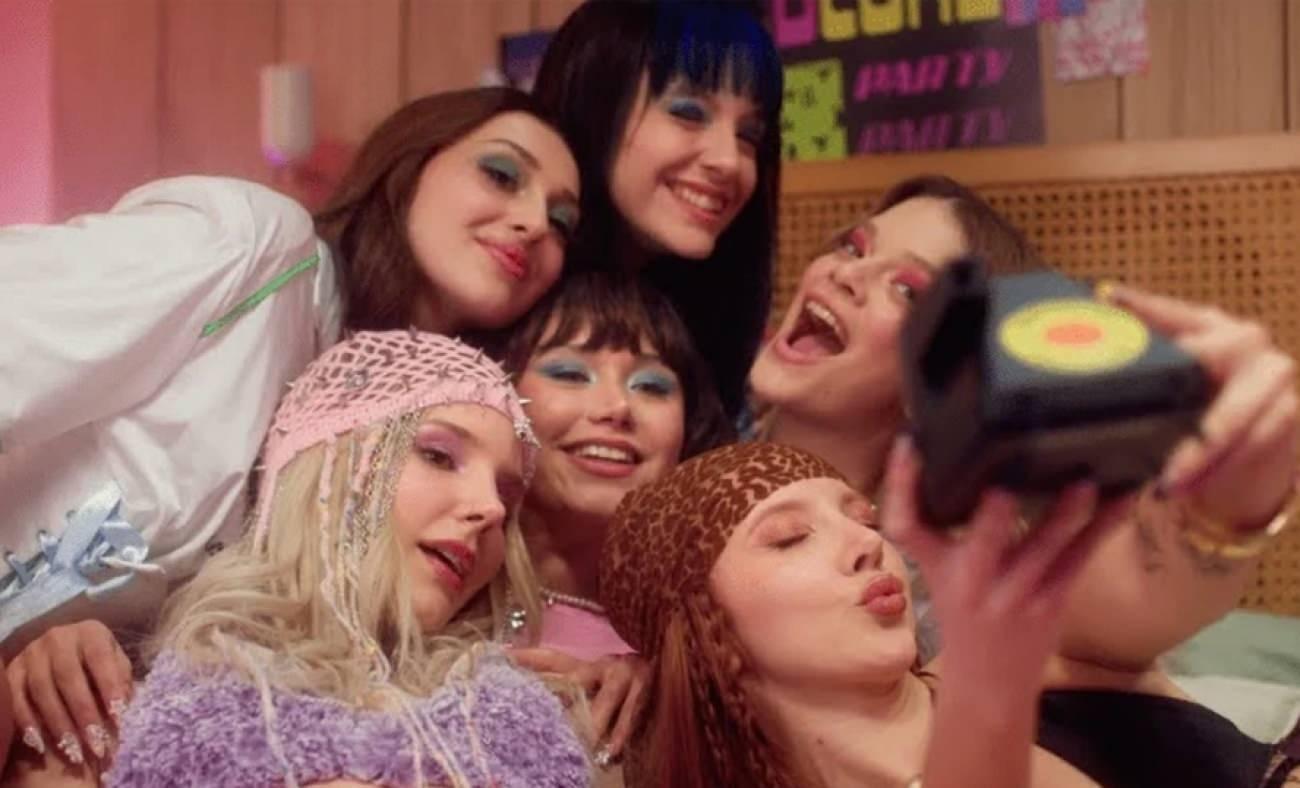 Manifest Grubu davasında karar açıklandı! Mahkemeden hapis cezası verildi