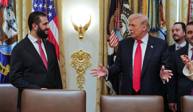 Son dakika: ABD'nin s&uuml;rpriz 'Suriye' kararı sonrası T&uuml;rkiye'den peş peşe a&ccedil;ıklamalar!