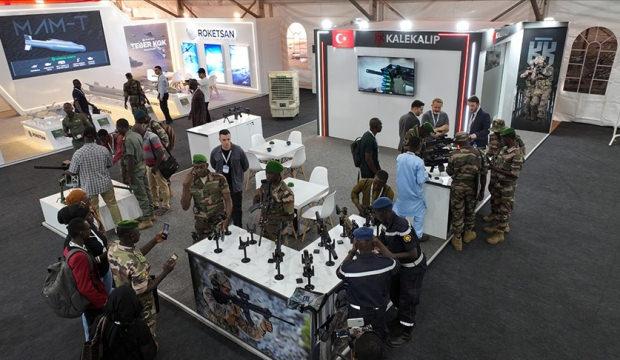 T&uuml;rk firmaları kapıyı a&ccedil;tı, Afrika'daki savunma buluşması b&uuml;y&uuml;yor