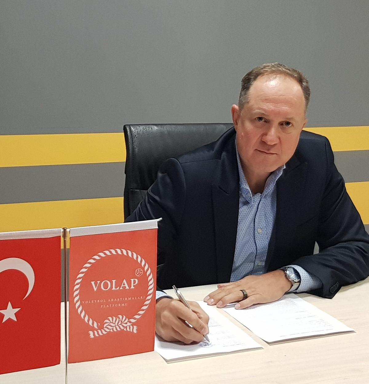 Fenerbahçe'nin eski voleybolcusu Ali Peçen