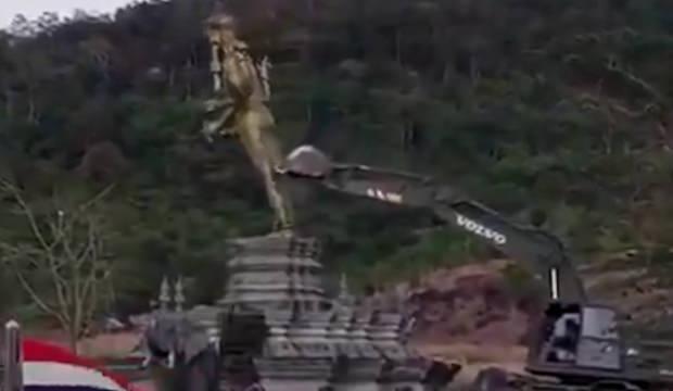 ASEAN'da ateşkese varamayan Tayland ile Kambo&ccedil;ya arasındaki sınır gerilimi s&uuml;r&uuml;yor