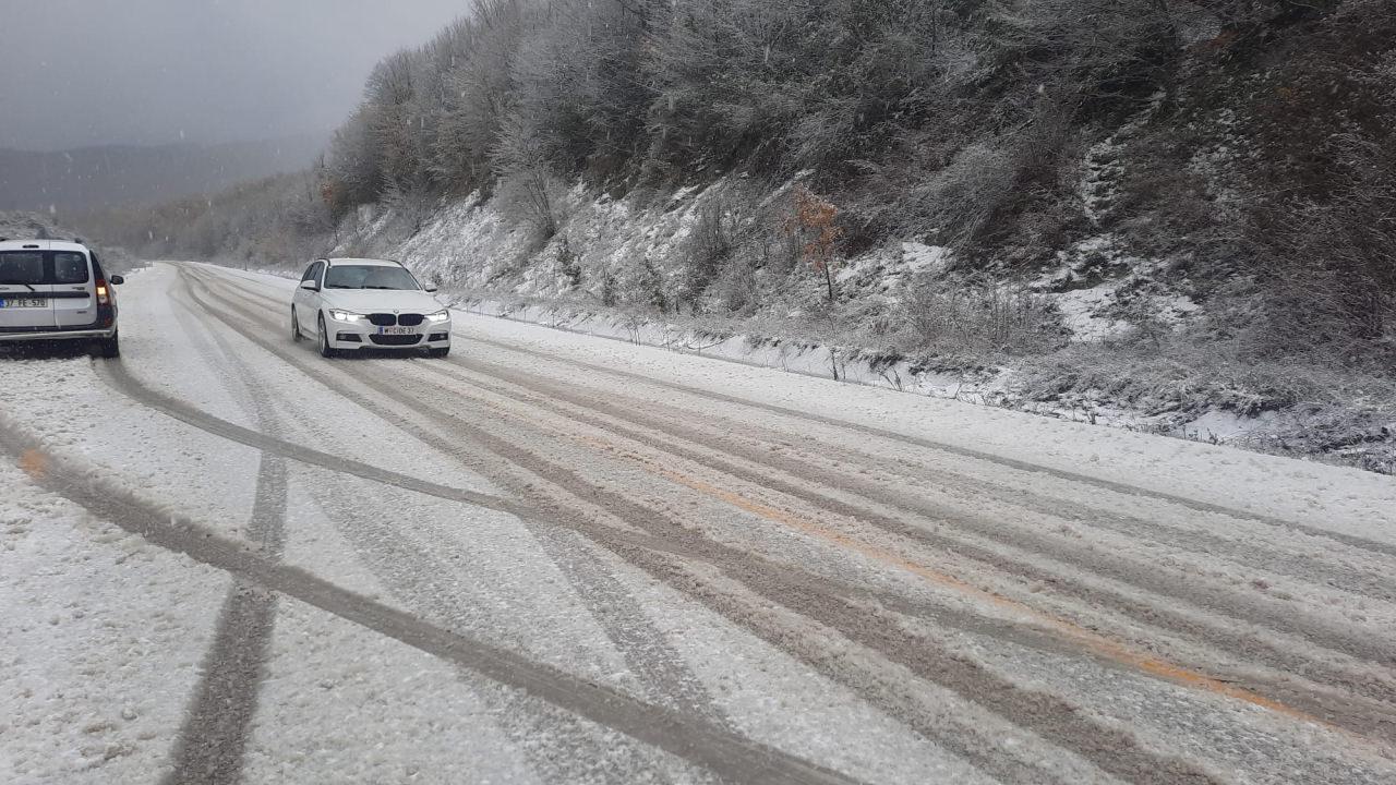 Kastamonu'da 202 köy yolu ulaşıma kapandı