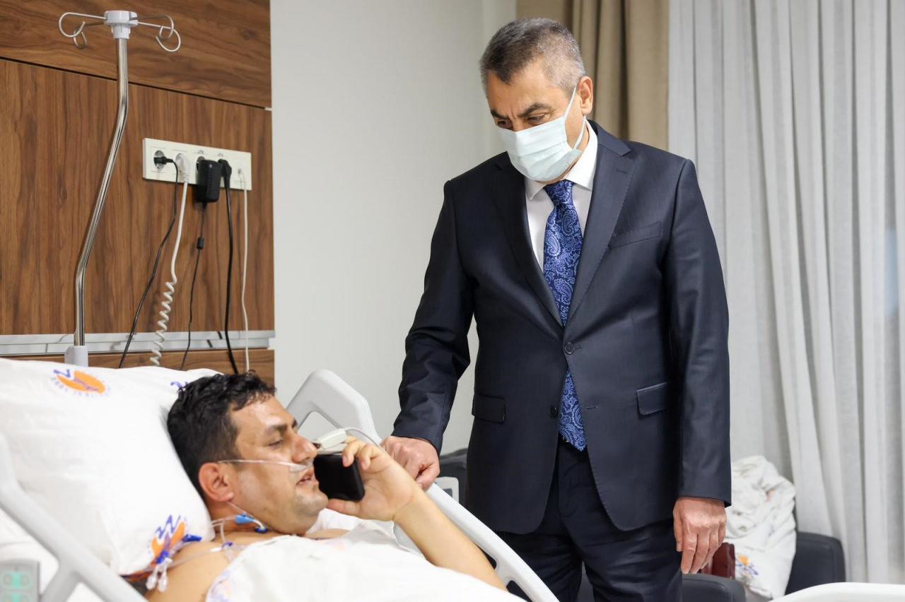 Ender Kara, Bakan Tekin ile telefon görüşmesi yaptı. 