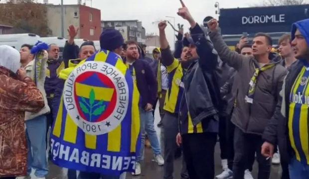 Fenerbah&ccedil;e taraftarı Sadettin Saran i&ccedil;in &Ccedil;ağlayan Adliyesi'nde