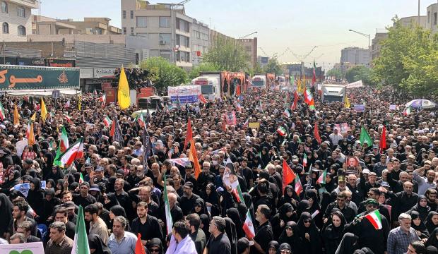 İran'dan beklenmedik a&ccedil;ıklama! N&uuml;fus 40 milyona d&uuml;şecek: '&Uuml;lke tarihinin en b&uuml;y&uuml;k krizi'