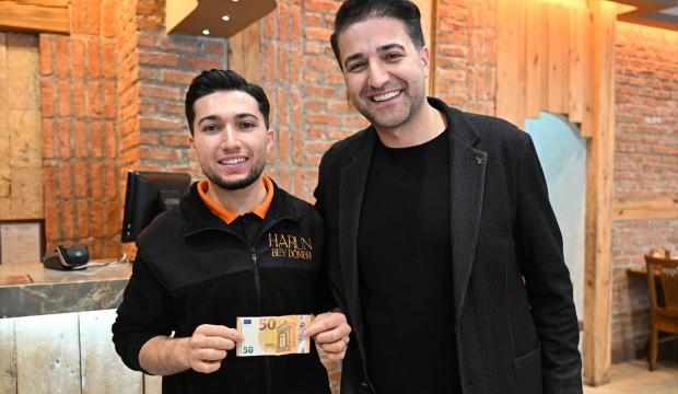 Kayseri&rsquo;de turist 50 lira yerine 50 euro bahşiş verdi!