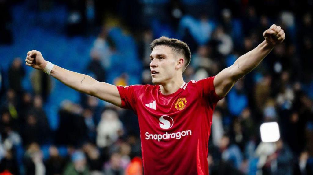 Galatasaray'ın renklerine bağlamak istediği Manuel Ugarte