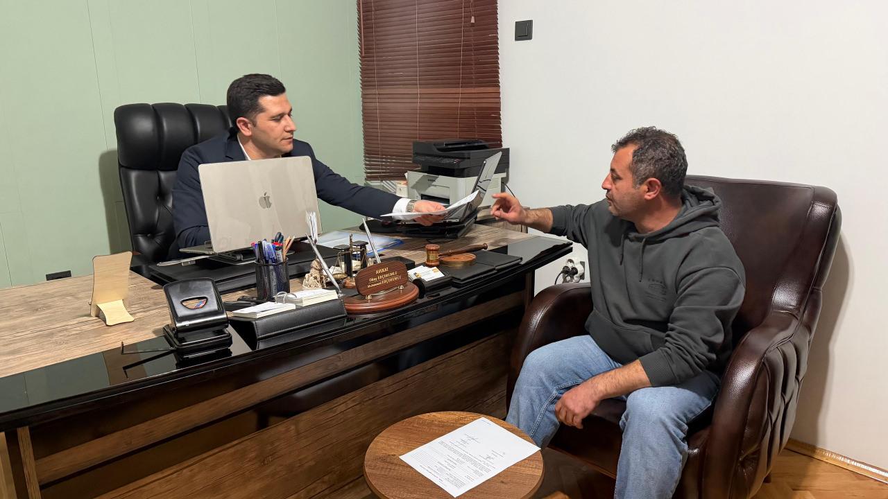 Ümit B. ve avukatı Muhammet Erçorumlu