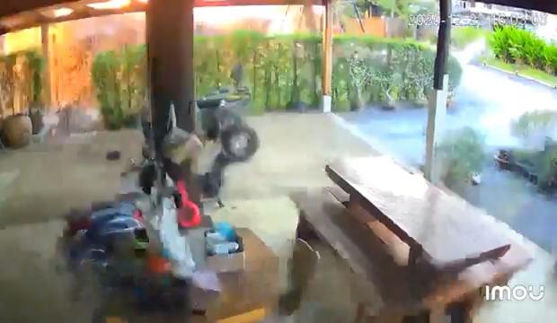 Tayland ile Kambo&ccedil;ya, sınır &ccedil;atışmalarına devam ediyor