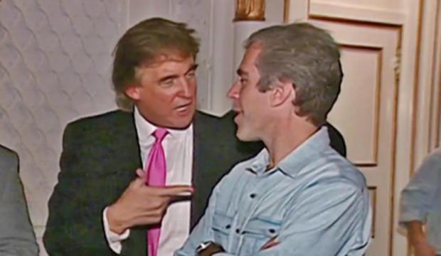 Trump'ın yalanı ortaya &ccedil;ıktı: "Hi&ccedil; gitmedim" dediği adaya en az 8 u&ccedil;uş yapmış!