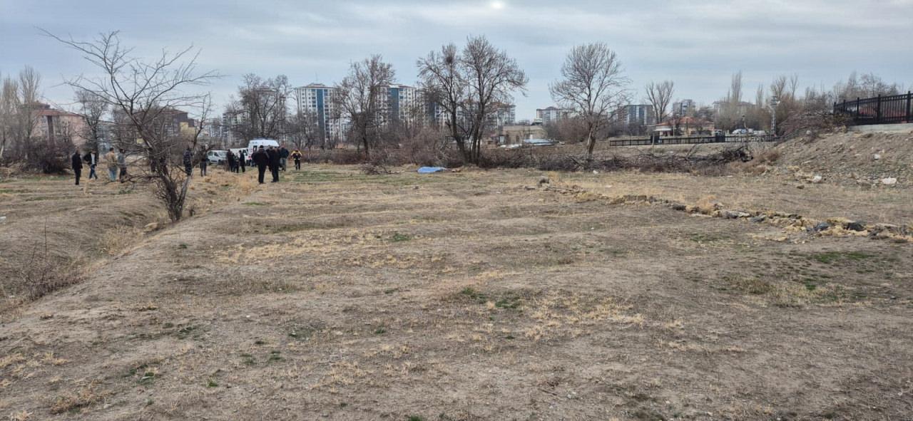  Ali Andaç'ın (56) cesedinin bulunduğu bölgeye ekipler sevk edildi.