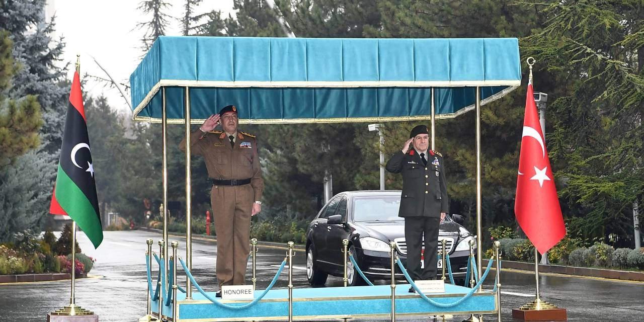 Genelkurmay Başkanı Orgeneral Selçuk Bayraktaroğlu ve jette hayatını kaybeden Libyalı Genelkurmay Başkanı