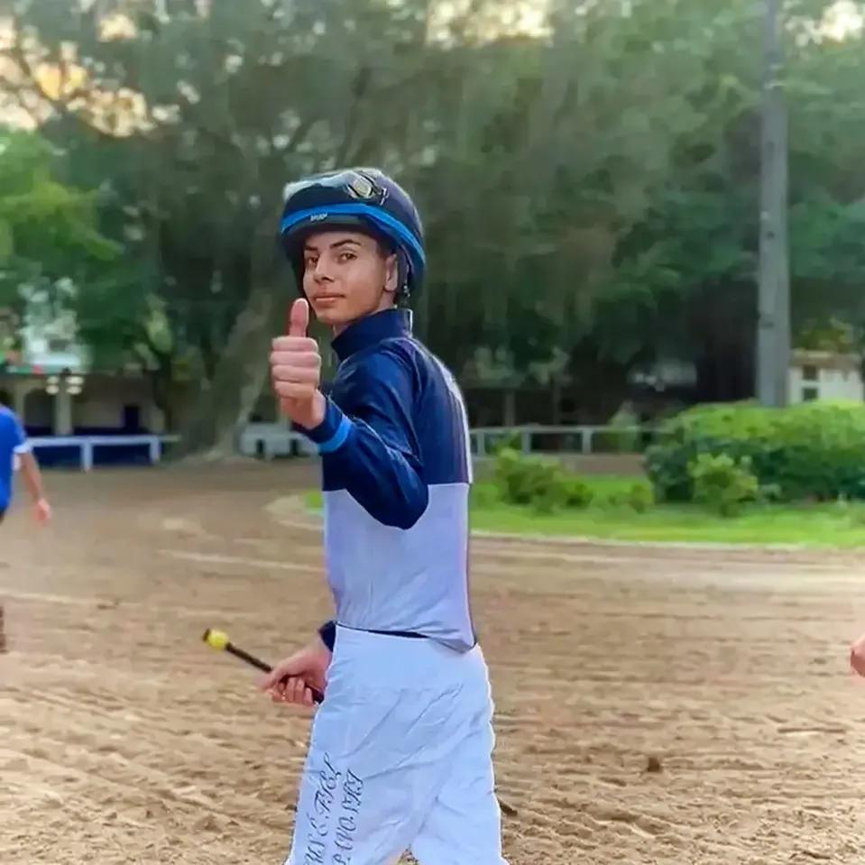 Hayatını kaybeden jokey Joaquim Pavoski Dapper'in bir görüntüsü.