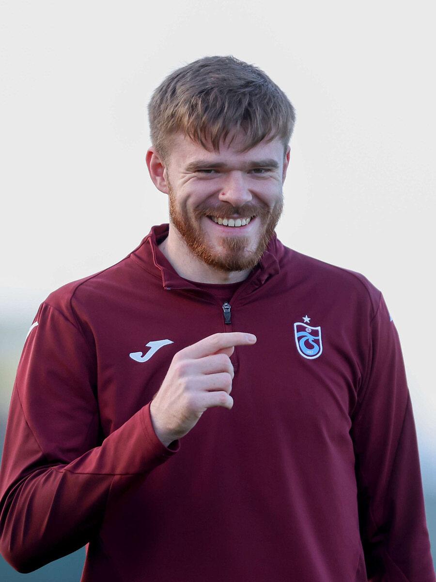 Trabzonspor'un savunma oyuncusu Arseniy Batagov