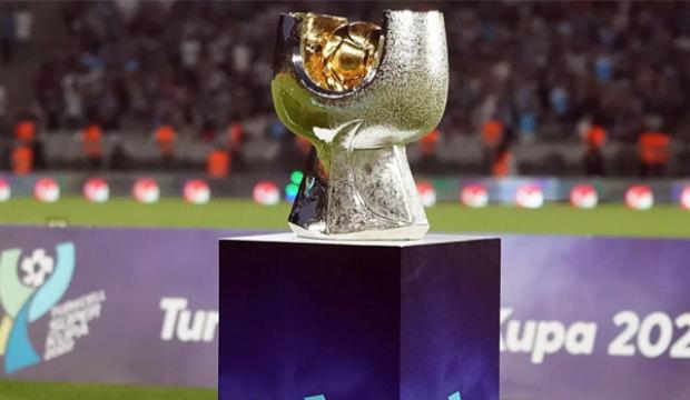 Ma&ccedil;lar şifresiz yayınlanacak! S&uuml;per Kupa ma&ccedil;ları hangi kanalda?