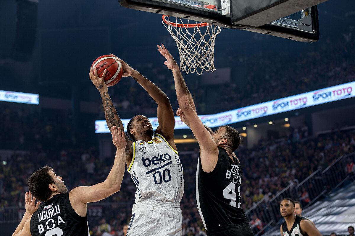 Beşiktaş - Fenerbahçe basketbol karşılaşması