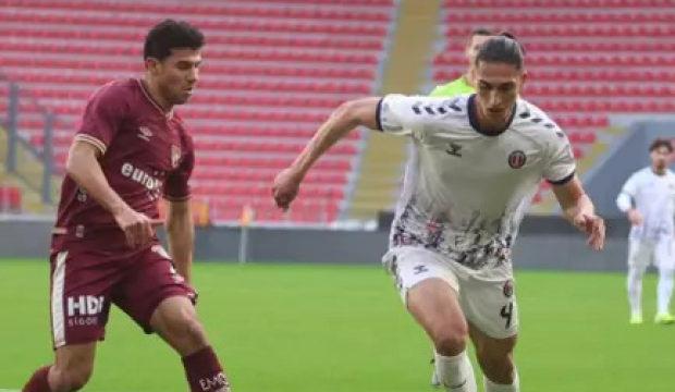 10 goll&uuml; ma&ccedil; sonrası 3. Lig ekibini sarsan sakatlık: K&ouml;pr&uuml;c&uuml;k kemiği kırıldı