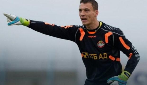 3. Lig ekibinin başı 39'luk kaleciyle dertte! 5 sezon sonra &ccedil;ıktı: FIFA'dan ceza...