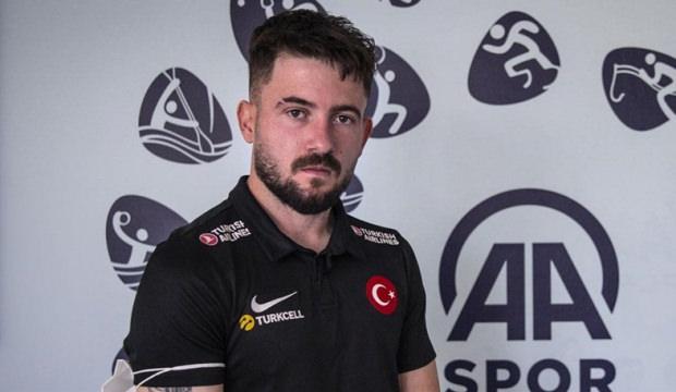 8 ma&ccedil;ta 8 gol atmıştı: Gol kralı milli futbolcu Avrupa ekibine imzayı attı