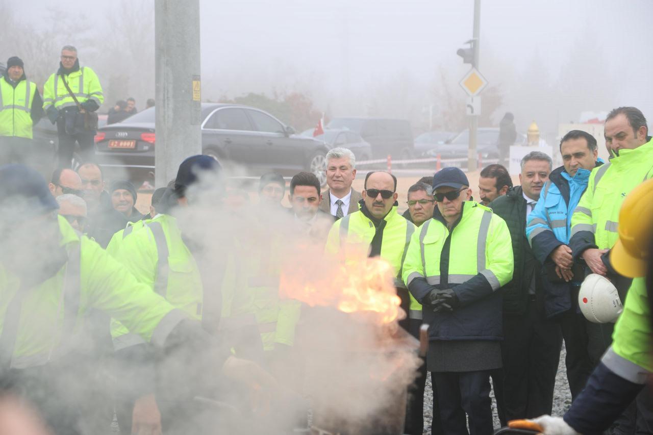 Konya Büyükşehir Belediye Başkanı Uğur İbrahim Altay programa katılım sağladı.