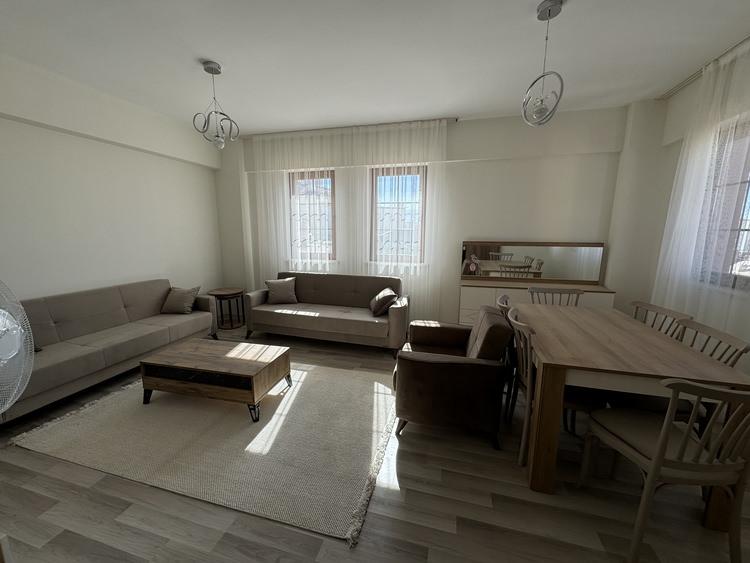 Depremzedelerin örnek evi