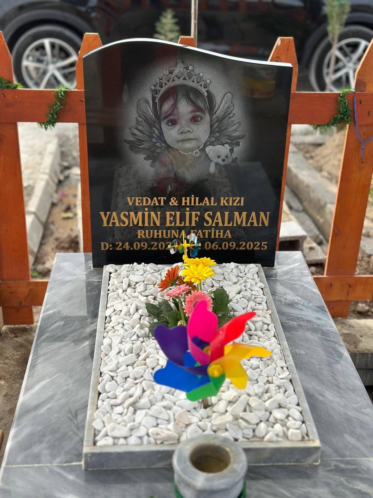 SMA Tip 1 hastası Yasmin Elif'in kabri. 
