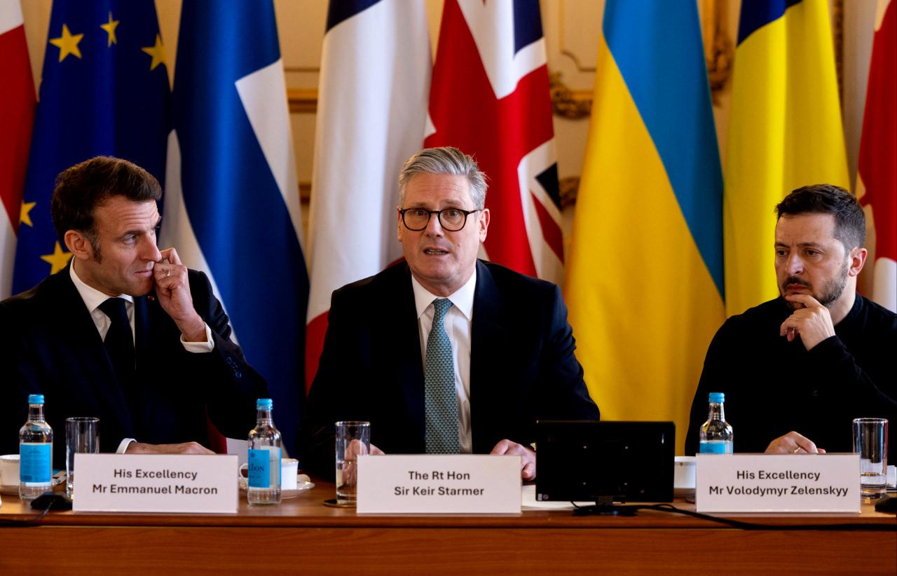 Emmanuel Macron, Keir Starmer ve Volodimir Zelenskiy
