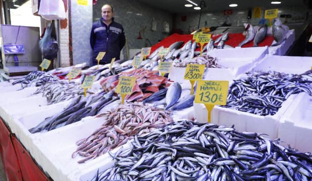 Balık tezgahları şenlendi! Kilosu 150 TL'den satılıyor
